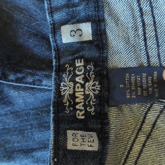 NWOT Rampage Rhinestone Jeans with Rips - Picture 8 of 8